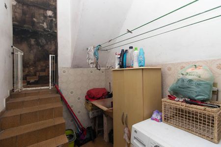 Casa à venda com 240m², 6 quartos e 2 vagasÁrea de Serviço