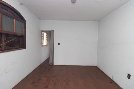 Casa à venda com 240m², 6 quartos e 2 vagasQuarto 3