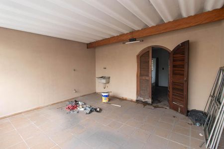 Casa à venda com 240m², 6 quartos e 2 vagasVaranda
