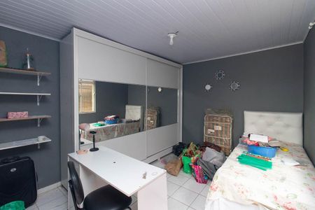 Casa à venda com 240m², 6 quartos e 2 vagasQuarto Suíte Casa 2 
