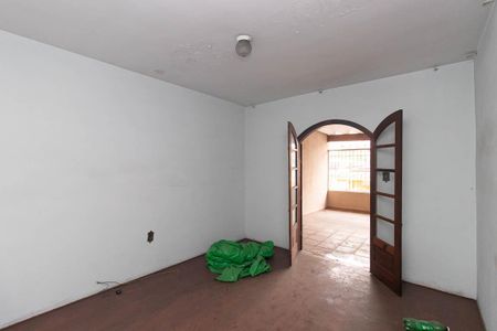 Casa à venda com 240m², 6 quartos e 2 vagasQuarto 3