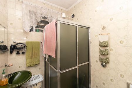 Casa à venda com 240m², 6 quartos e 2 vagasBanheiro Casa 2