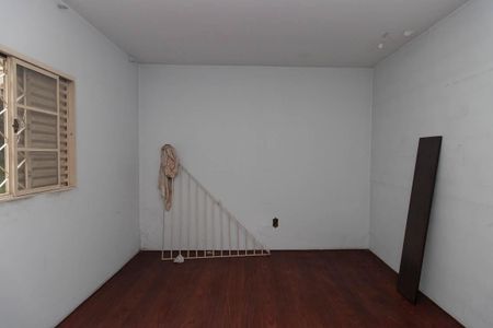 Casa à venda com 240m², 6 quartos e 2 vagasQuarto 1