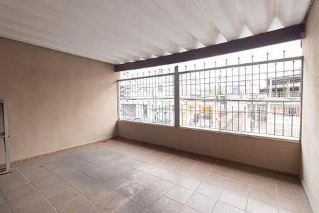 Casa à venda com 240m², 6 quartos e 2 vagasVaranda