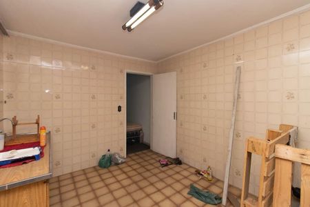 Casa à venda com 240m², 6 quartos e 2 vagasCozinha