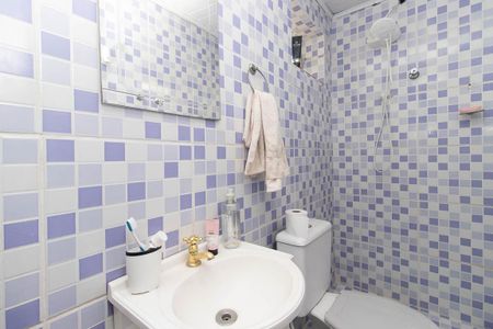Casa à venda com 240m², 6 quartos e 2 vagasBanheiro da Suíte Casa 2