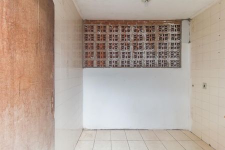 Casa para alugar com 123m², 2 quartos e 1 vaga Casa para alugar com 123m², 2 quartos e 1 vagaÁrea de Serviço