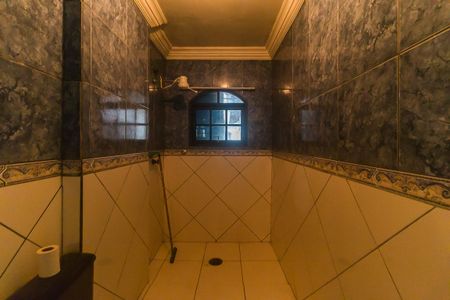 Casa para alugar com 123m², 2 quartos e 1 vaga Casa para alugar com 123m², 2 quartos e 1 vagaBanheiro da Suíte