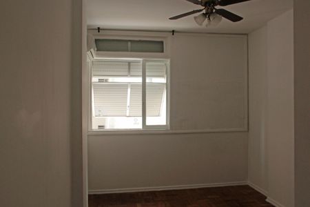 Apartamento para alugar com 66m², 2 quartos e 1 vagaQuarto 