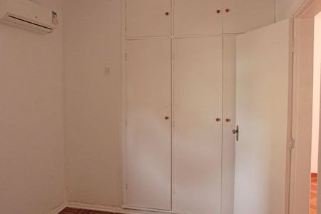 Quarto  de apartamento para alugar com 2 quartos, 66m² em Gonzaga, Santos