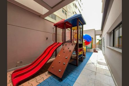 Apartamento à venda com 4 quartos, 315m² em Santa Cecilia, São Paulo