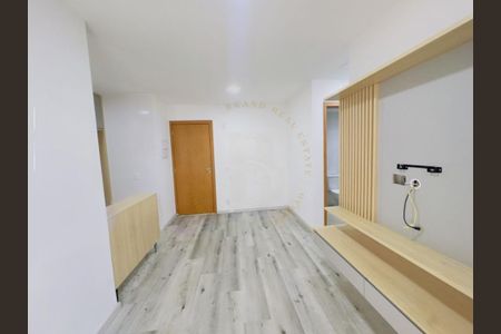 Apartamento à venda com 80m², 2 quartos e 1 vaga