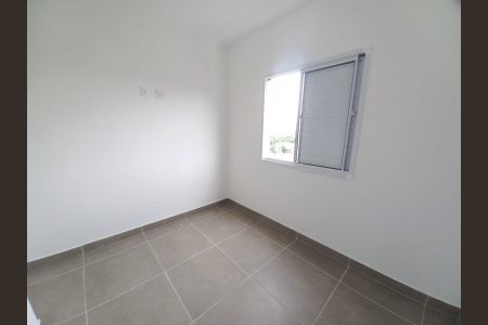 Quarto 2 de apartamento para alugar com 2 quartos, 40m² em Catiapoã, São Vicente