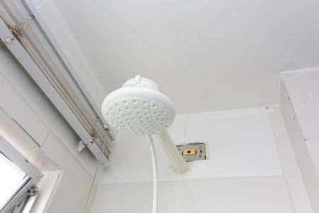 Apartamento para alugar com 61m², 2 quartos e sem vaga Apartamento para alugar com 61m², 2 quartos e sem vagaBanheiro - Chuveiro