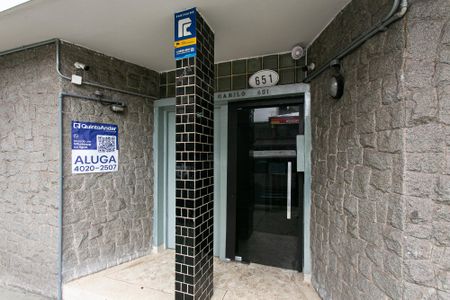 Apartamento para alugar com 61m², 2 quartos e sem vaga Apartamento para alugar com 61m², 2 quartos e sem vagaplaca YIXW-160