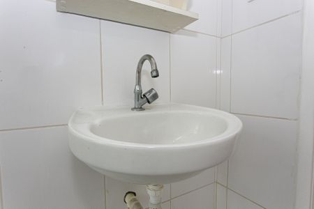 Apartamento para alugar com 61m², 2 quartos e sem vaga Apartamento para alugar com 61m², 2 quartos e sem vagaBanheiro