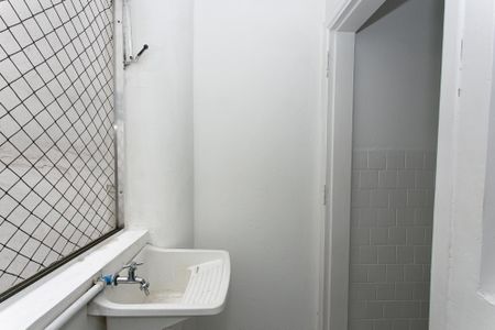 Apartamento para alugar com 61m², 2 quartos e sem vaga Apartamento para alugar com 61m², 2 quartos e sem vagaÁrea de Serviço