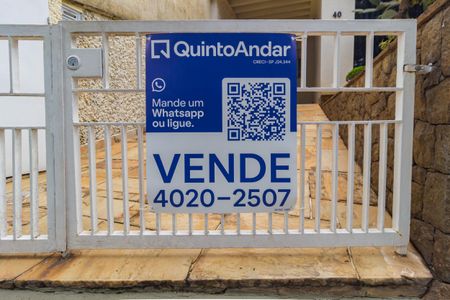 Casa à venda com 194m², 3 quartos e 3 vagasPlaquinha instalada