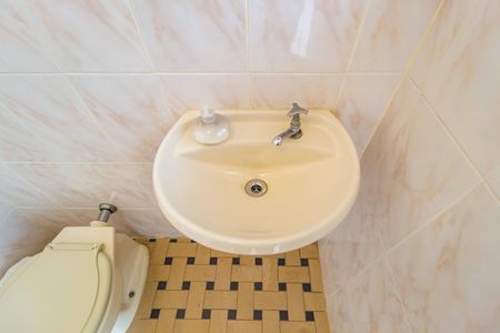Casa à venda com 194m², 3 quartos e 3 vagasDetalhe Banheiro - Área de Serviço