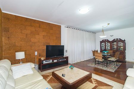 Sala de Estar de casa à venda com 3 quartos, 194m² em Água Rasa, São Paulo