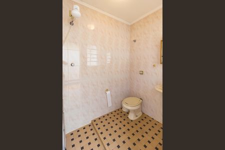 Casa à venda com 194m², 3 quartos e 3 vagasBanheiro - Área de Serviço