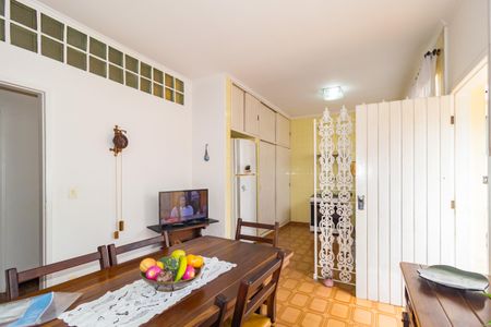 Casa à venda com 194m², 3 quartos e 3 vagasSala de Almoço - Cozinha