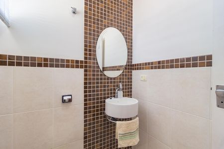 Casa à venda com 194m², 3 quartos e 3 vagasLavabo