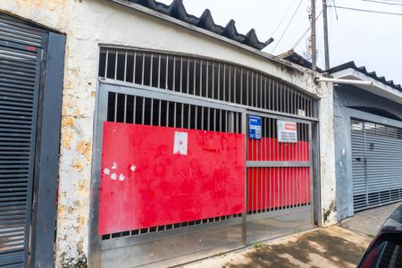 Casa à venda com 180m², 3 quartos e 3 vagasFachada