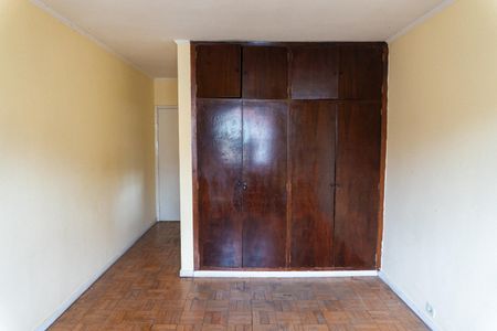 Casa à venda com 180m², 3 quartos e 3 vagasSuíte