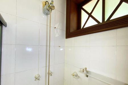 Casa para alugar com 560m², 5 quartos e 4 vagasBanheiro da Suíte 5