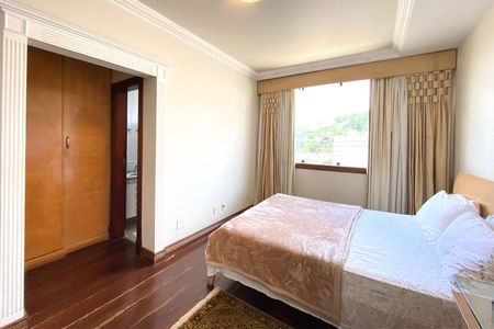 Casa para alugar com 560m², 5 quartos e 4 vagasSuite 4