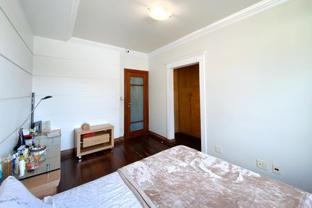 Casa para alugar com 560m², 5 quartos e 4 vagasSuite 4