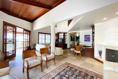 Casa para alugar com 560m², 5 quartos e 4 vagasSala de Estar