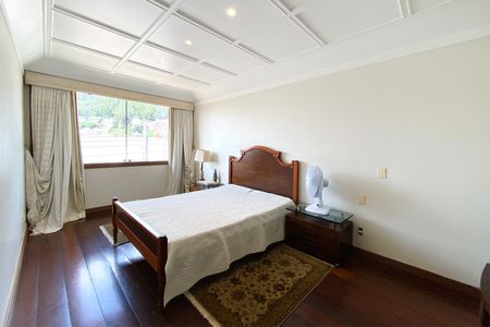 Casa para alugar com 560m², 5 quartos e 4 vagasSuite 1