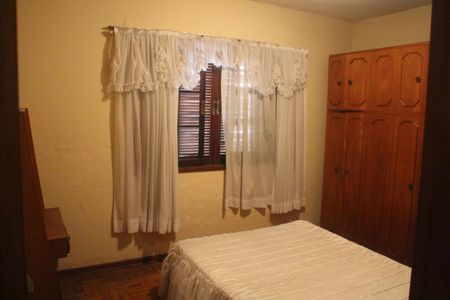 Casa à venda com 403m², 3 quartos e 3 vagasQuarto 2