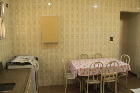 Casa à venda com 403m², 3 quartos e 3 vagasCozinha