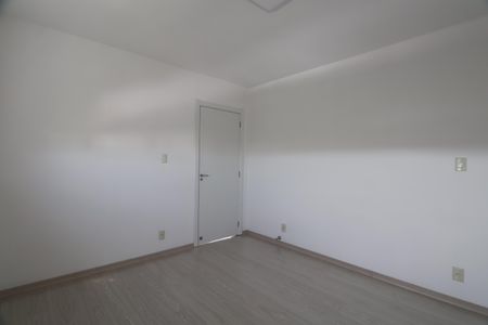 Apartamento para alugar com 72m², 2 quartos e 2 vagasQuarto suíte 