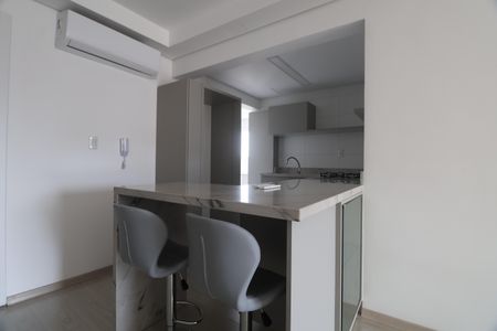 Apartamento para alugar com 72m², 2 quartos e 2 vagasCozinha - Armários