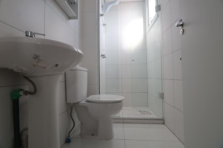 Apartamento para alugar com 72m², 2 quartos e 2 vagasBanheiro suíte 