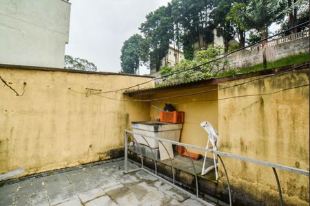 Casa à venda com 158m², 2 quartos e 2 vagasLaje