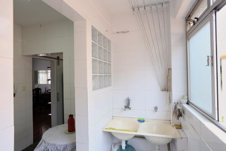 Apartamento à venda com 90m², 3 quartos e 2 vagasÁrea de Serviço