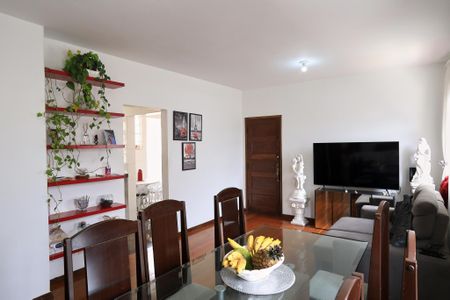 Sala de apartamento à venda com 3 quartos, 90m² em Santa Ines, Belo Horizonte