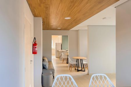 Apartamento para alugar com 38m², 2 quartos e sem vagaÁrea comum - Salão de festas