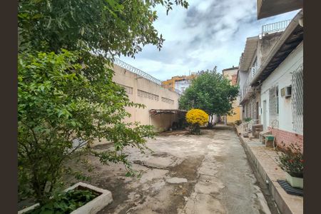 Casa para alugar com 50m², 2 quartos e sem vagaFachada e portaria