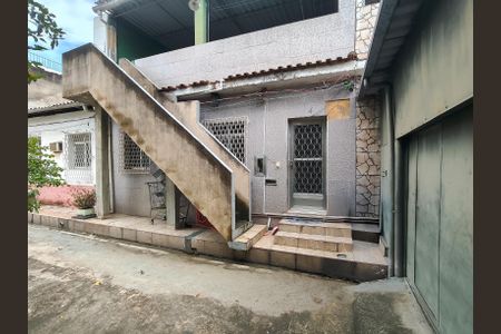 Casa para alugar com 50m², 2 quartos e sem vagaFachada e portaria