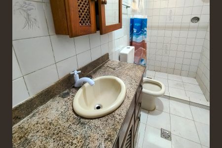 Casa para alugar com 50m², 2 quartos e sem vagaBanheiro