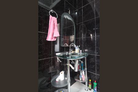 Casa para alugar com 239m², 3 quartos e 3 vagasBanheiro da Suite