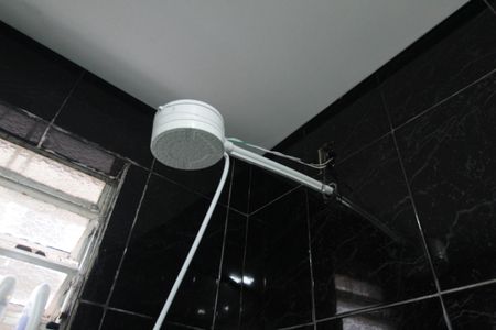 Casa para alugar com 239m², 3 quartos e 3 vagasBanheiro Social