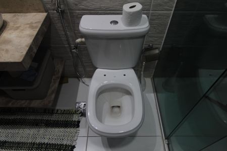 Casa para alugar com 239m², 3 quartos e 3 vagasBanheiro Social