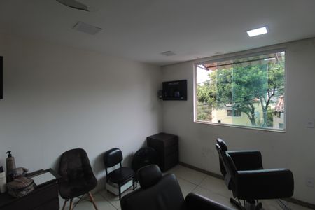 Casa para alugar com 239m², 3 quartos e 3 vagasEstúdio